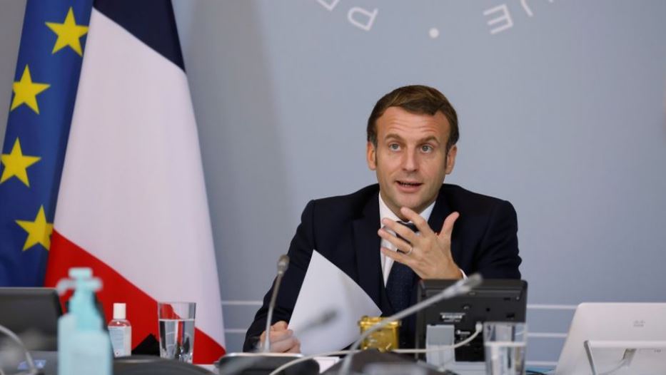 “Pass sport”, public dans les stades, reprise pour les mineurs en clubs… Emmanuel Macron annonce…